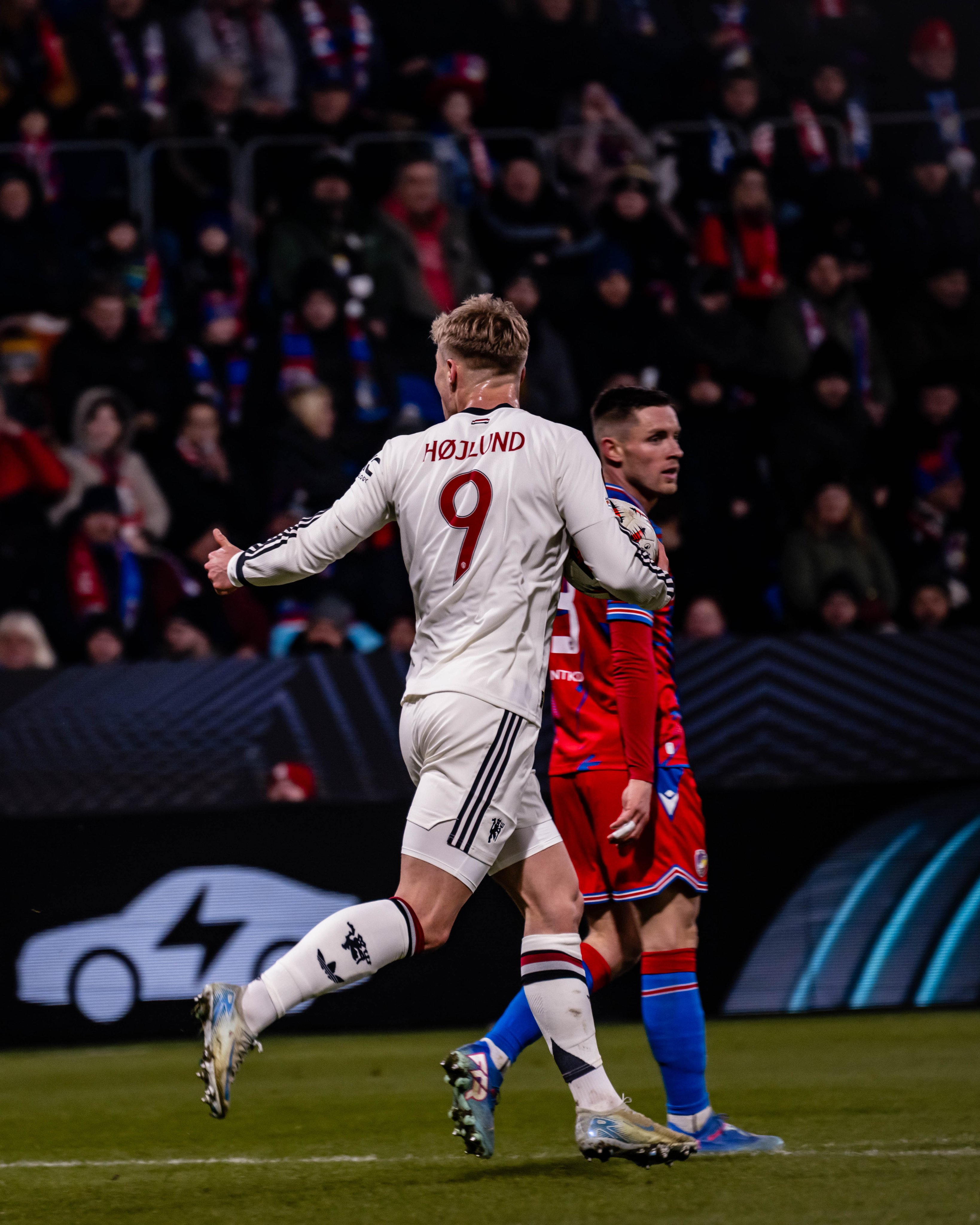 华体会入口-曼联门将多次救险,当选全场最佳球员,什么如此.-华体会入口